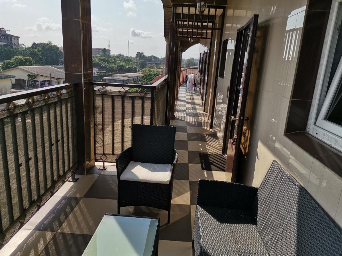 Residence Hoteliere Mb-202 C Douala Exterior photo