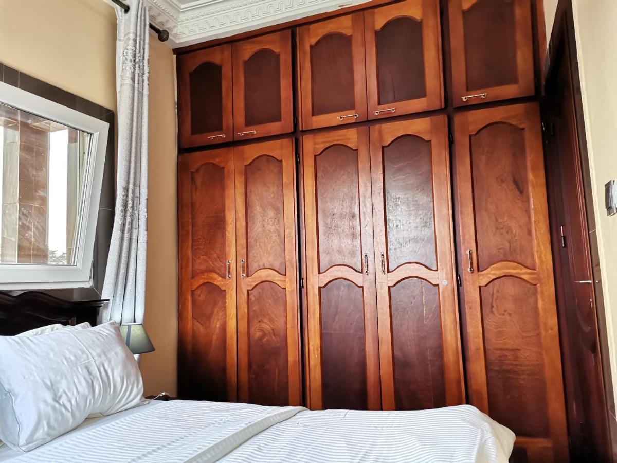 Residence Hoteliere Mb-202 C Douala Exterior photo