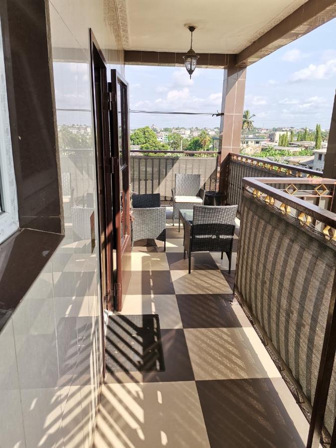 Residence Hoteliere Mb-202 C Douala Exterior photo