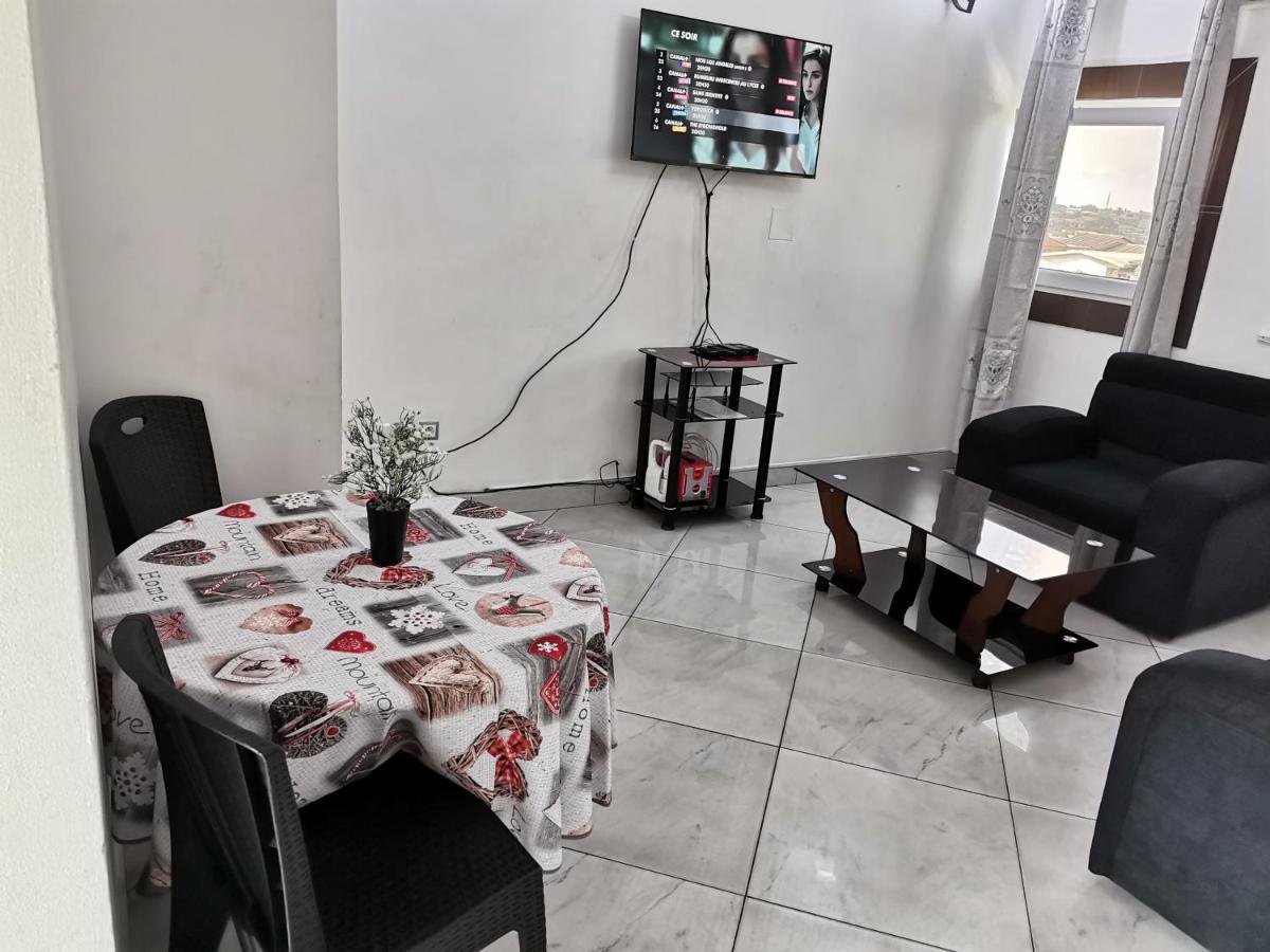 Residence Hoteliere Mb-202 C Douala Exterior photo