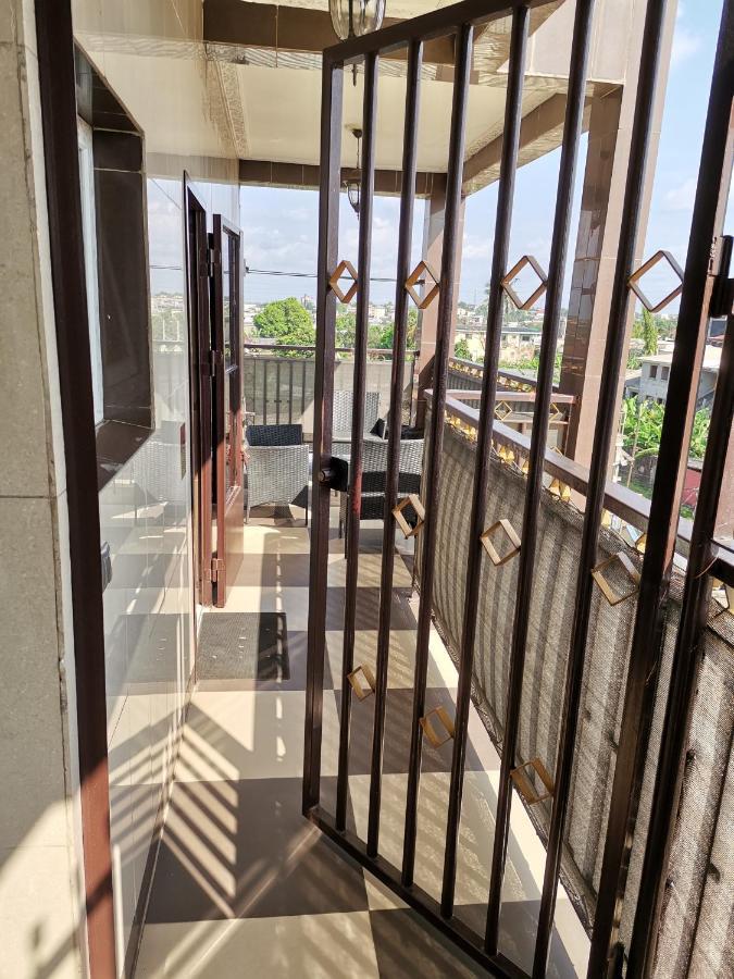 Residence Hoteliere Mb-202 C Douala Exterior photo